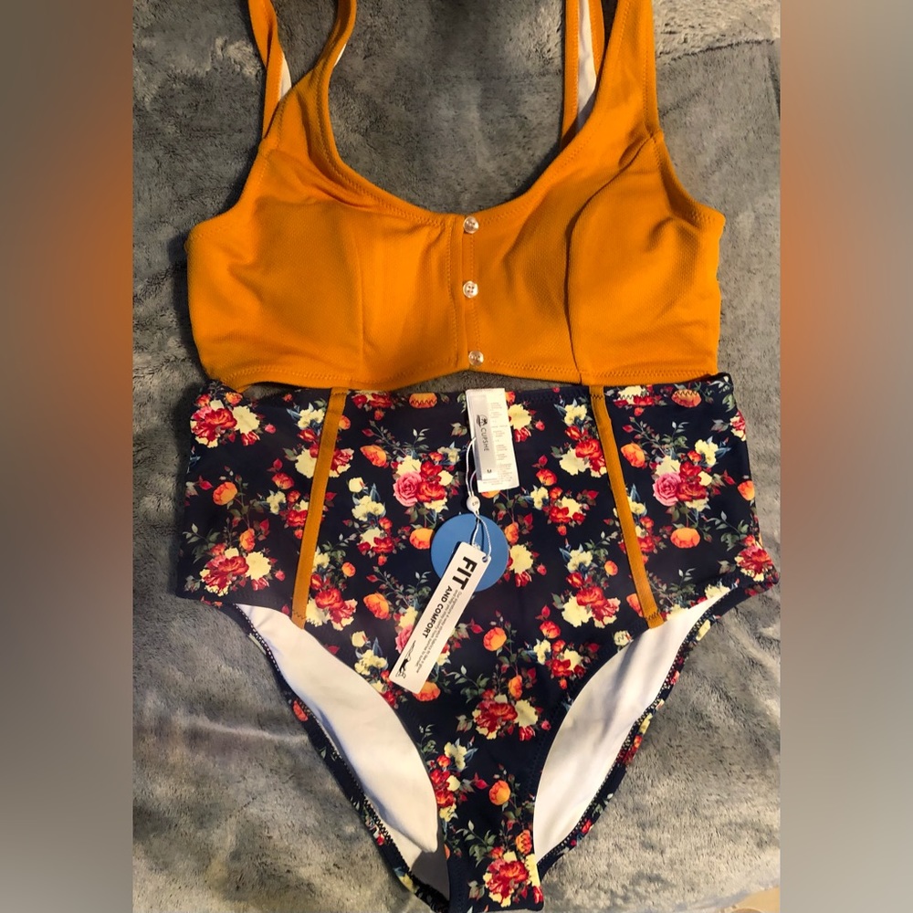 Cupshe bikini set